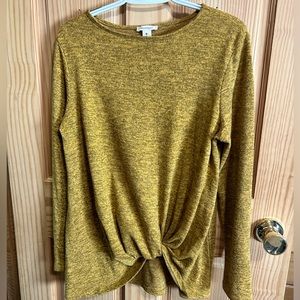 Women’s sweater